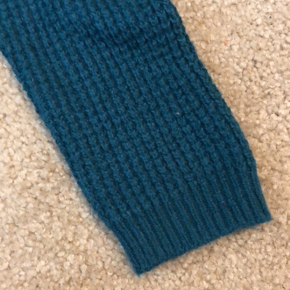 Never Worn - image 4